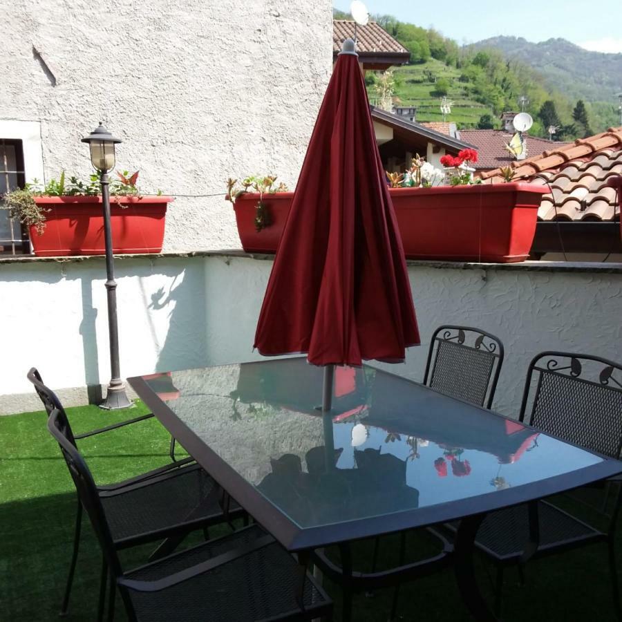 Appartement Il Sogno Di Claudia à Gera Lario Extérieur photo