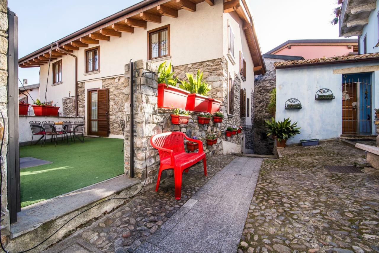 Appartement Il Sogno Di Claudia à Gera Lario Extérieur photo